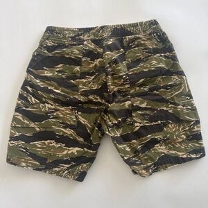 Rogue Territory Tiger Stripe Camo Cargo Shorts – Made in USA – 33W